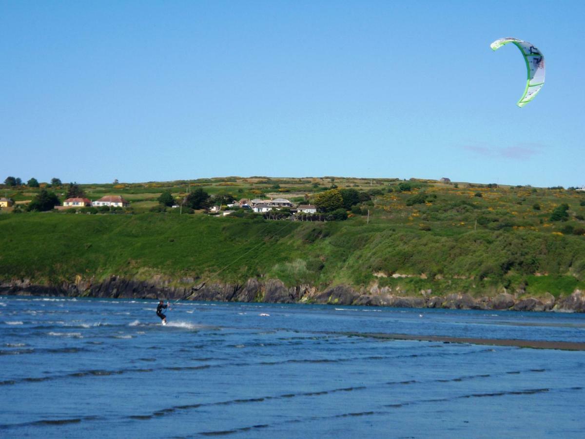 Cardigan Bay Holiday Park Bagian luar foto